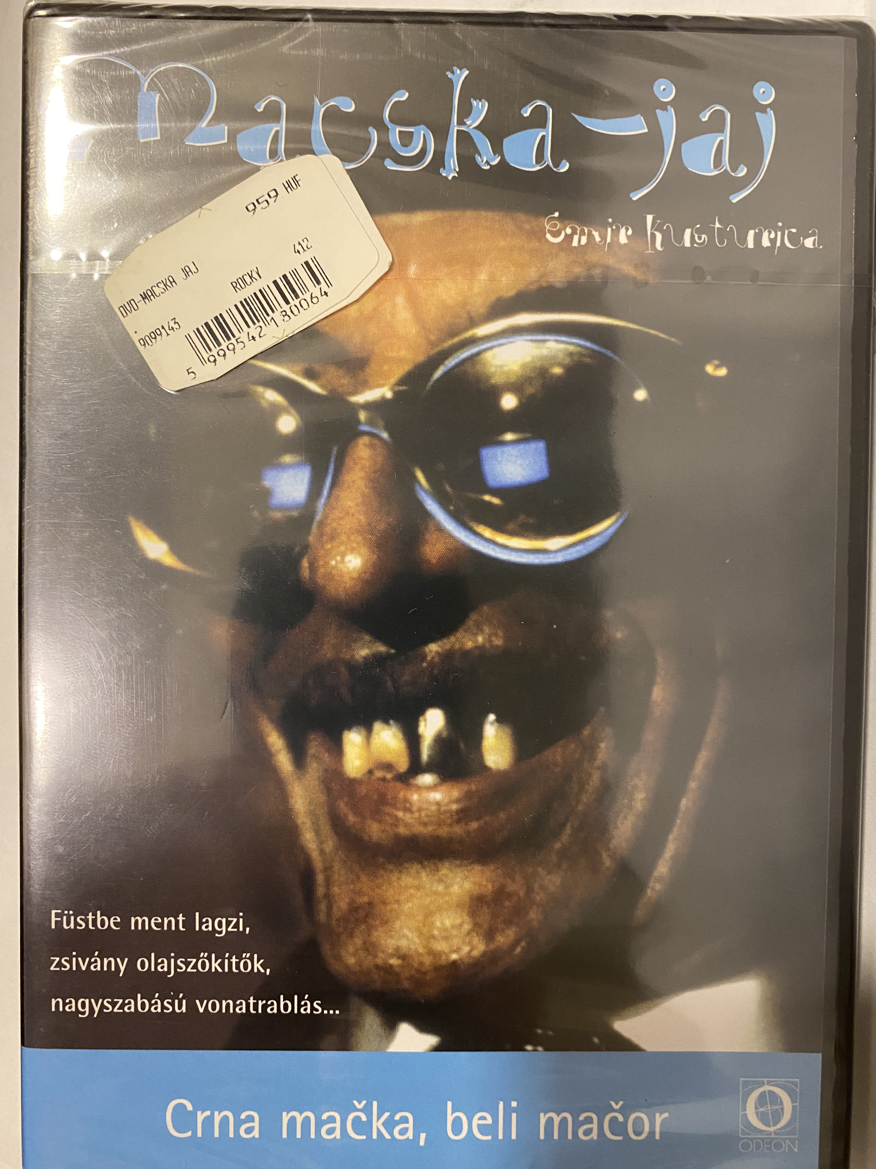 Macska-jaj